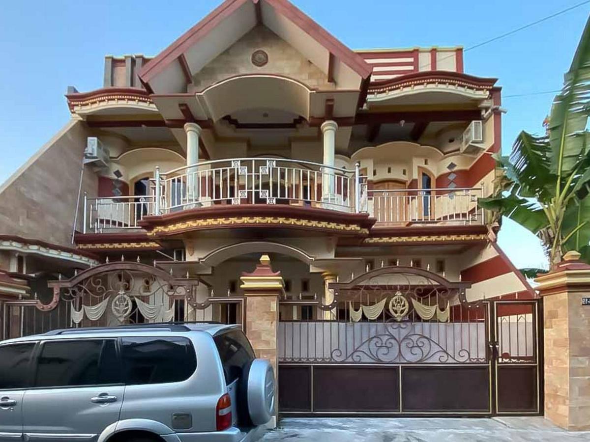 Palace Syariah Homestay Redpartner Banyuwangi  Eksteriør billede